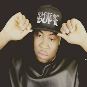 Meet your Posher, Raynold